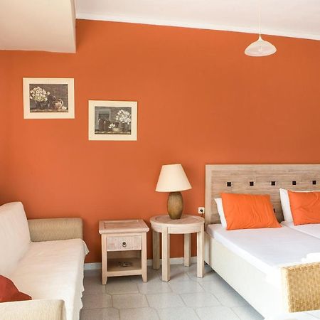 Sunny Apartments - Ex Zoi Studios ذاراتسو المظهر الخارجي الصورة